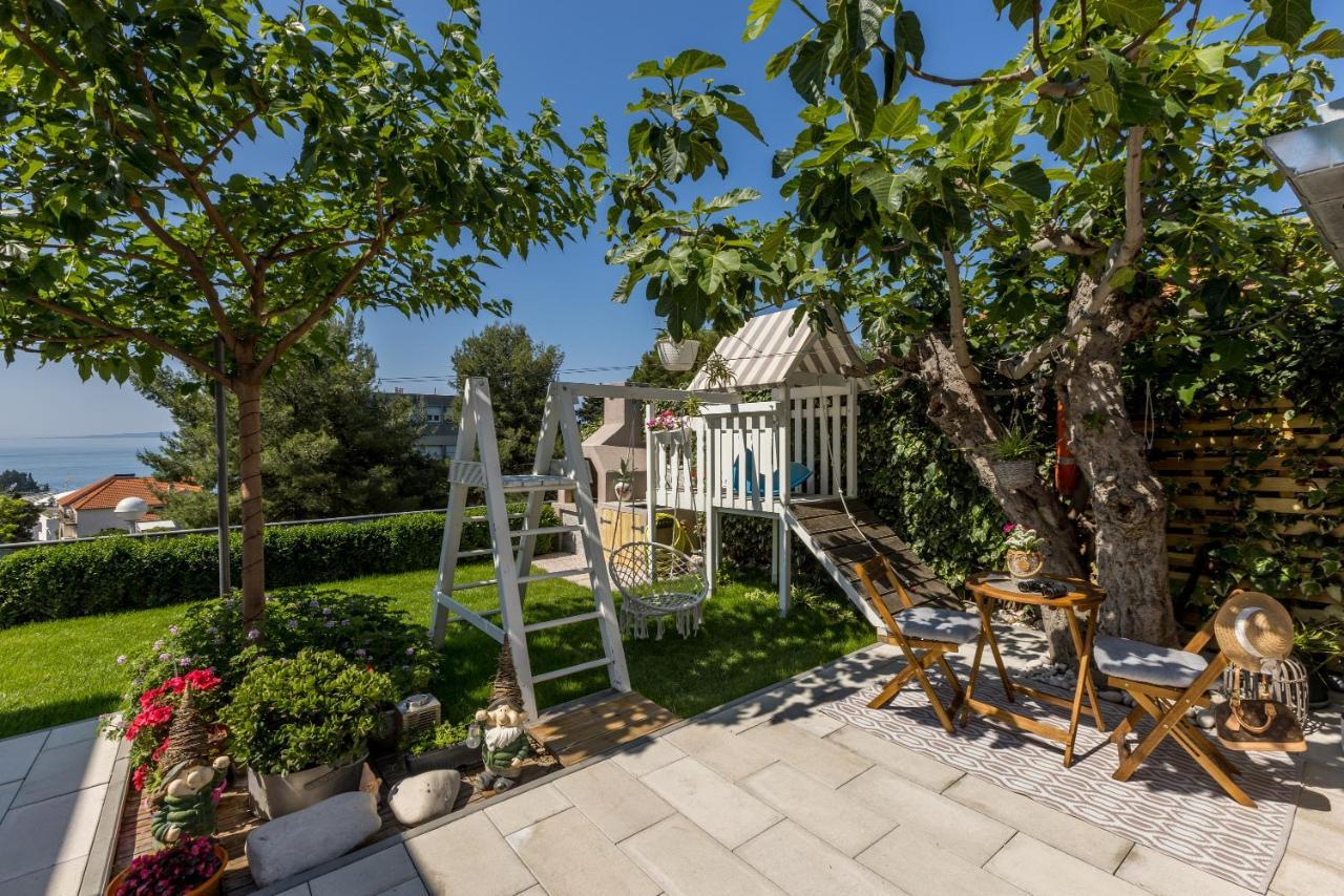 Villa Katess With Heated Pool Split Bagian luar foto